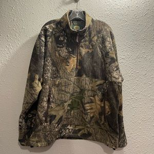 Cabela’s Fleece 1/4‎ zip soft/ pull over jacket